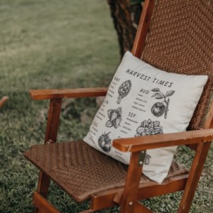 おすすめのアウトドアクッション15選 おしゃれで持ち運びしやすい Campifyマガジン