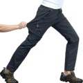 機能性が抜群!アウトドアするならアウトドアパンツを履こう【おすすめ20選】