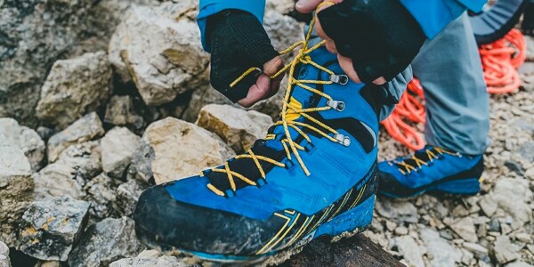 Mammut] ハイキングシューズ マーキュリー 4 ミッド ゴアテックス 蹴 