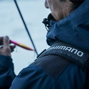 SHIMANO レインウェア Mサイズ　DRYSHIELD SHIMANO ドライシールド フィッシングジャケット Mサイズ レイン